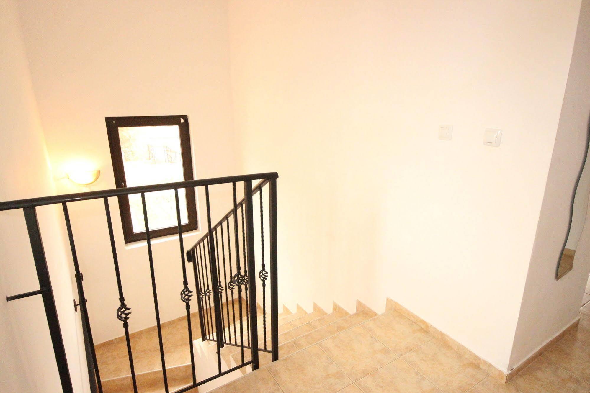 Menada Sunny Hill Villa Кошаріца Екстер'єр фото